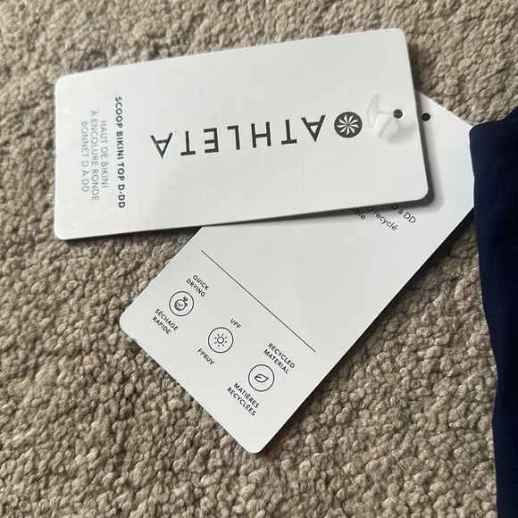 NWT Athleta Navy Scoop Bikini Top Sz S, D-DD - Picture 6 of 6